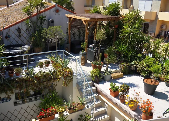 Sete Belle Maison De Ville 121 M2 A 2 Mn De La Plage Avec Jacuzzi